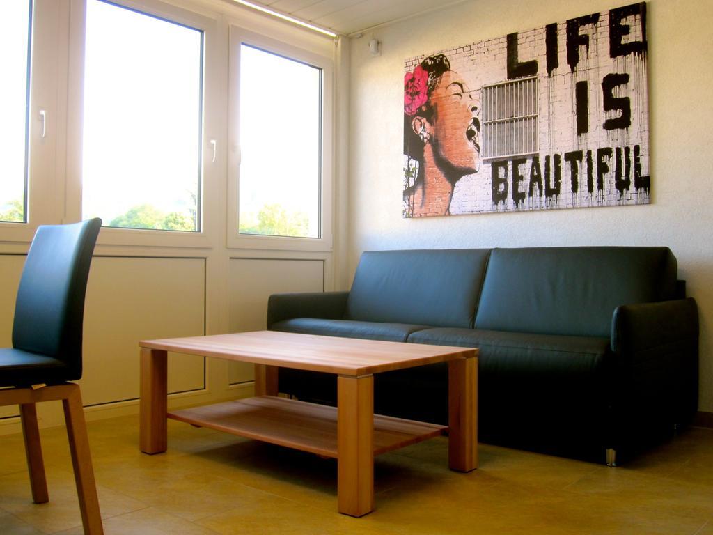 Ferienwohnung Am Ziegelbach Хехинген Экстерьер фото